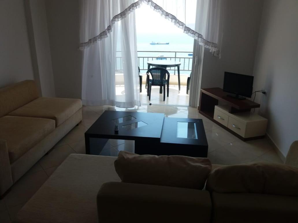 Sunny&Seaview Apartment Sarandë Exterior foto