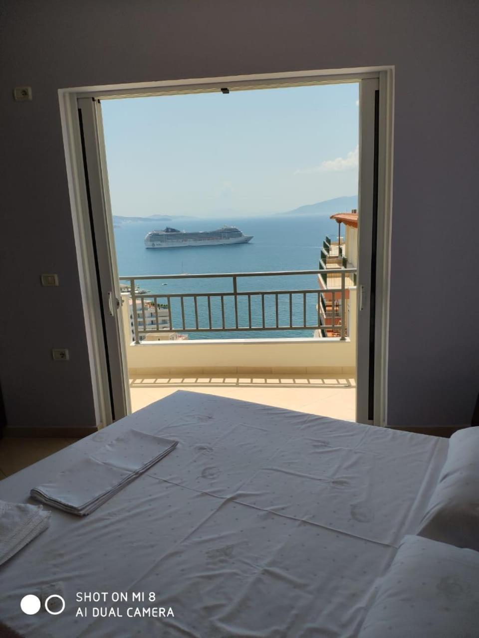 Sunny&Seaview Apartment Sarandë Exterior foto